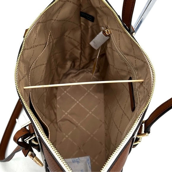 Michael Kors Large Charlotte Tote Bag & Large Double Zip Wallet Vanilla/Brown - Picture 9 of 14